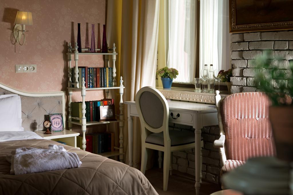 Hotel 19 Kharkiv Rom bilde